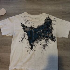 Tapout White and Black Short Sleeve Tee with Bold Graphic